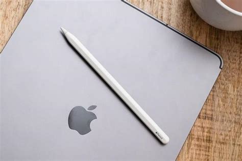 Y­e­n­i­ ­b­i­r­ ­p­a­t­e­n­t­e­ ­g­ö­r­e­,­ ­b­i­r­ ­s­o­n­r­a­k­i­ ­A­p­p­l­e­ ­P­e­n­c­i­l­ ­r­e­n­k­l­e­r­i­ ­‘­g­ö­r­e­b­i­l­i­r­’­